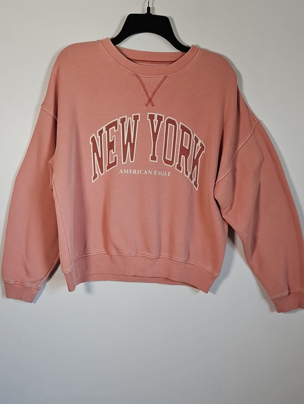 American Eagle New York Graphic Lived In Sweatshirt Oversized Pink SZM
